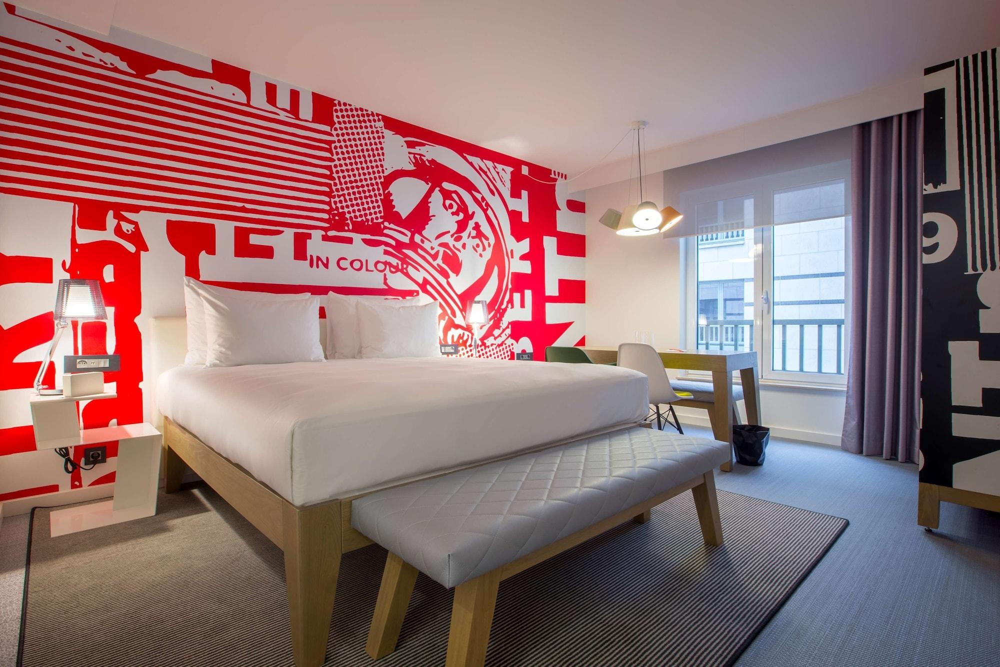 Radisson Red Brussels Hotel Ixelles Luaran gambar