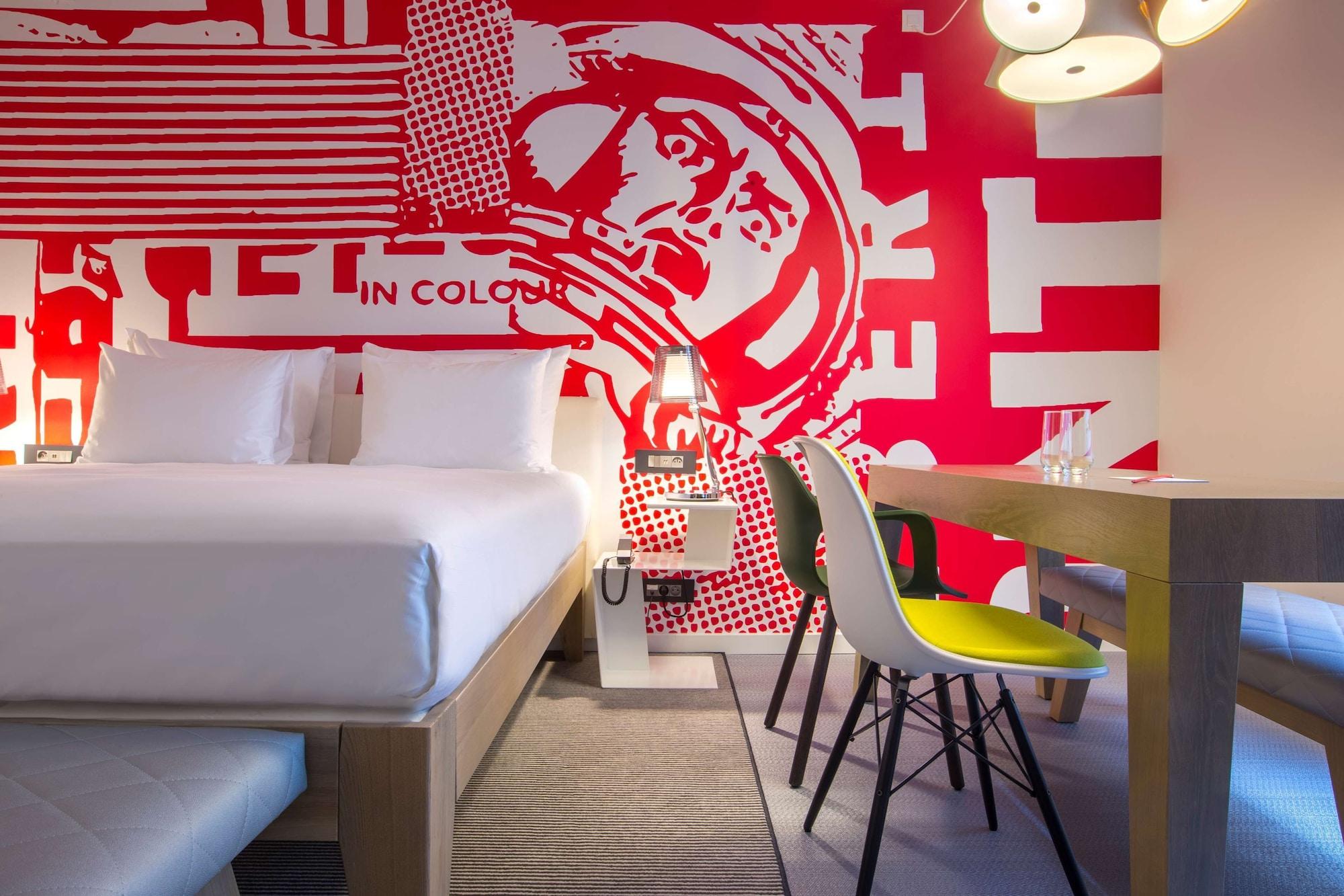 Radisson Red Brussels Hotel Ixelles Luaran gambar