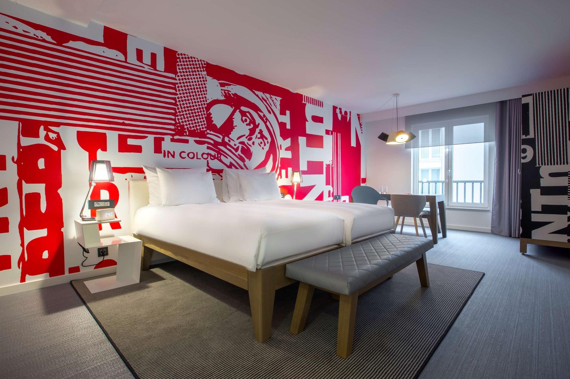 Radisson Red Brussels Hotel Ixelles Luaran gambar